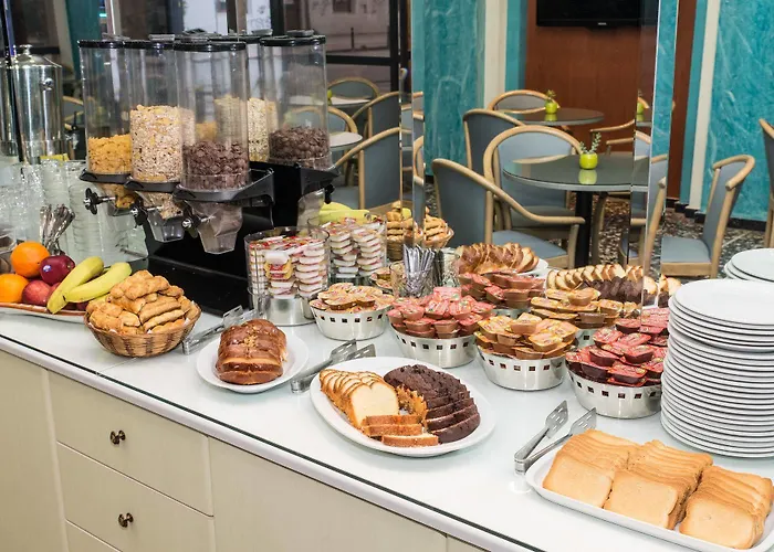 Ostria Отель Каламата