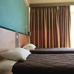 Ostria 3* كالاماتا