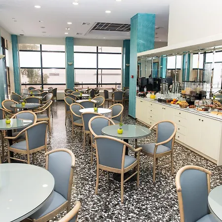 Hotel Ostria 3*