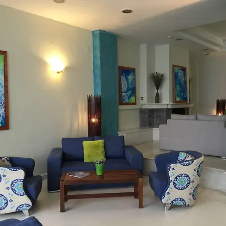 Hotel Ostria 3*