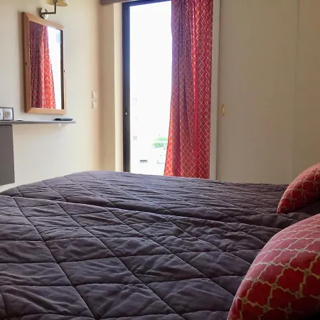 Ostria Hotel