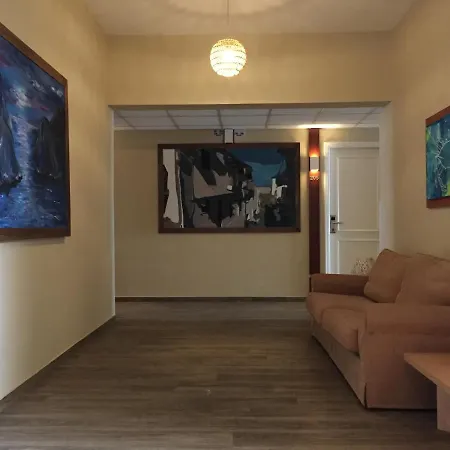 Ostria Каламата